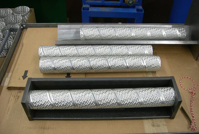 multiple perforated tubes